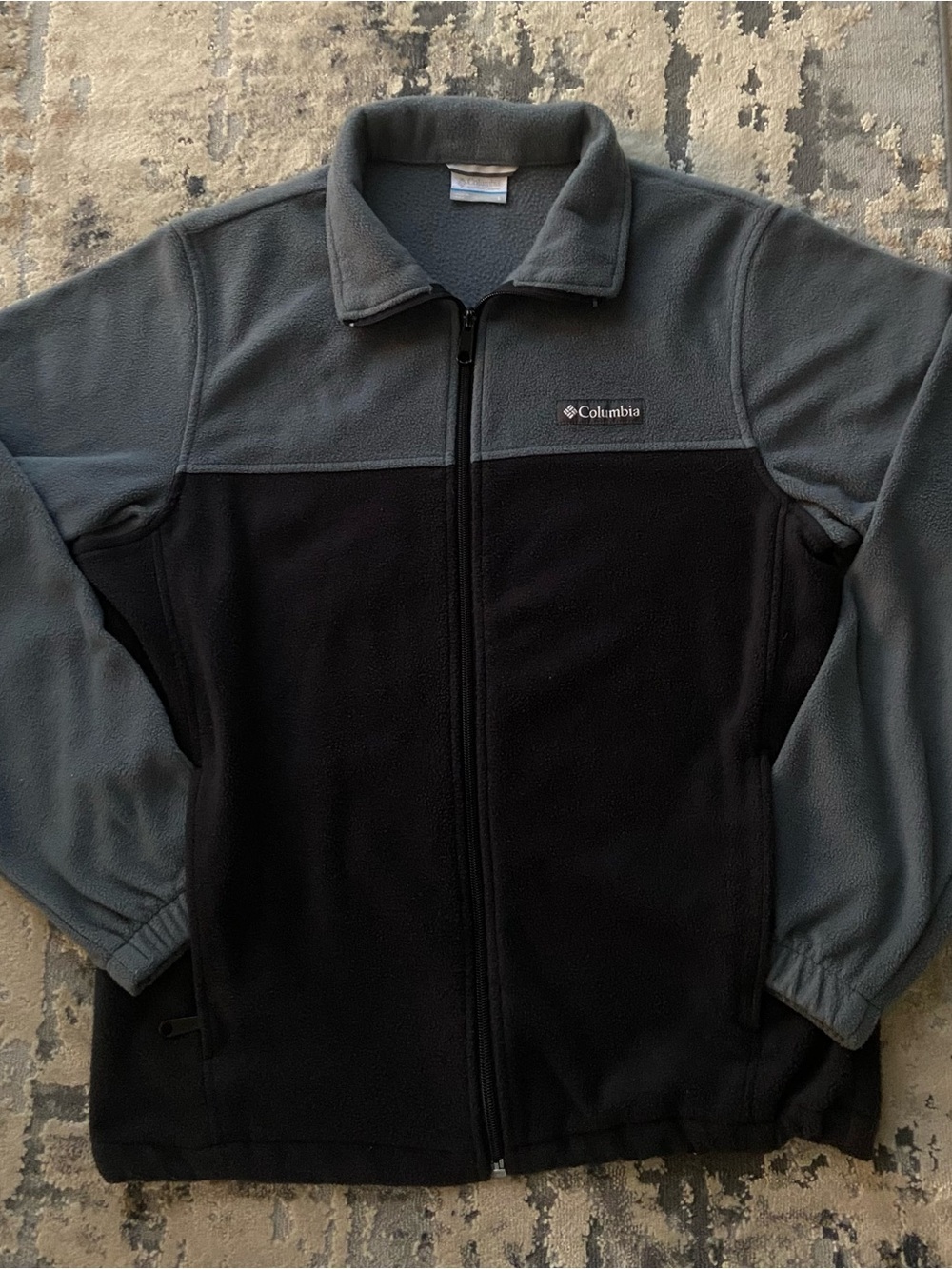 Columbia Men's Gray and Black Fleece Zip Jacket